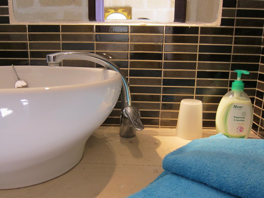 Hotel Masseria Coccioli Casalabate Δωμάτιο φωτογραφία