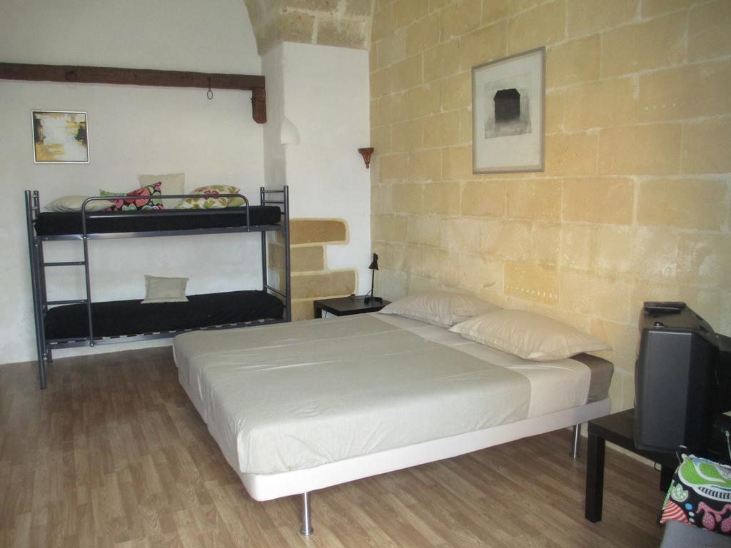 Hotel Masseria Coccioli Casalabate Δωμάτιο φωτογραφία
